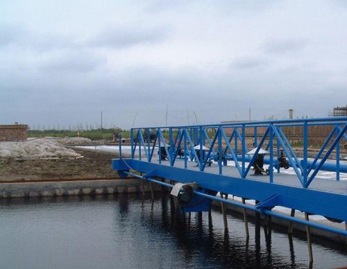 皮毛屠宰桁車式刮泥機(jī)產(chǎn)品圖片,皮毛屠宰桁車式刮泥機(jī)產(chǎn)品相冊(cè) - 濰坊市錦利程環(huán)保設(shè)備 - 九正